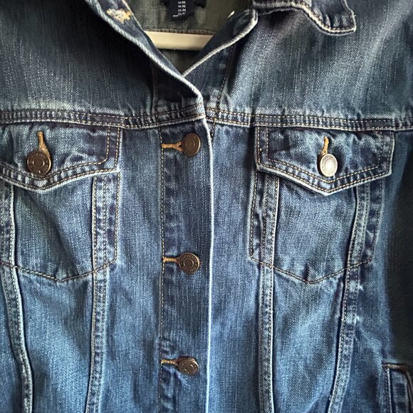 Gap 100% Cotton Denim Jacket, Women's Size Medium - Picture 3 of 10